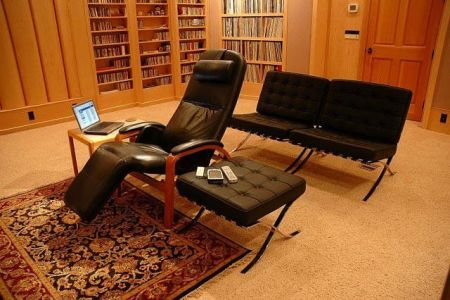 1251280073 102 FT17947 Audio Room 01 