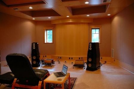 1251280073 102 FT17947 Audio Room 02 